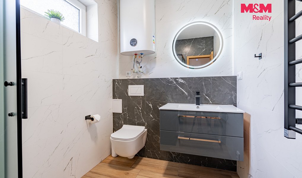 Prodej ubytovacího objektu 113 m², Lipno nad Vltavou – náhled fotky 15