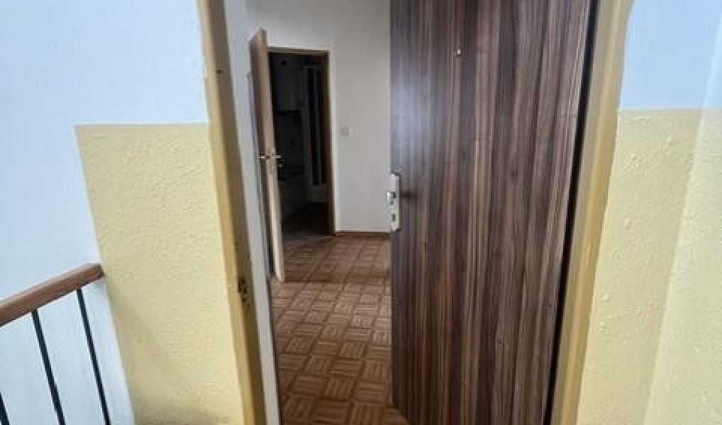 Pronájem bytu 3+1 90 m², Třeboň – náhled fotky 7