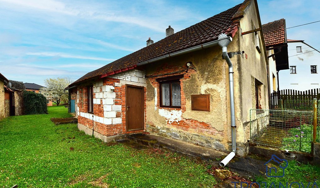 Prodej domu 120 m² s pozemkem 951 m², Tehov – náhled fotky 14