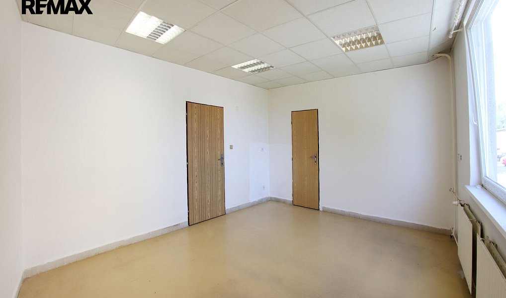 Prodej komerčního objektu (jiného typu) 470 m², Frýdek-Místek – náhled fotky 10