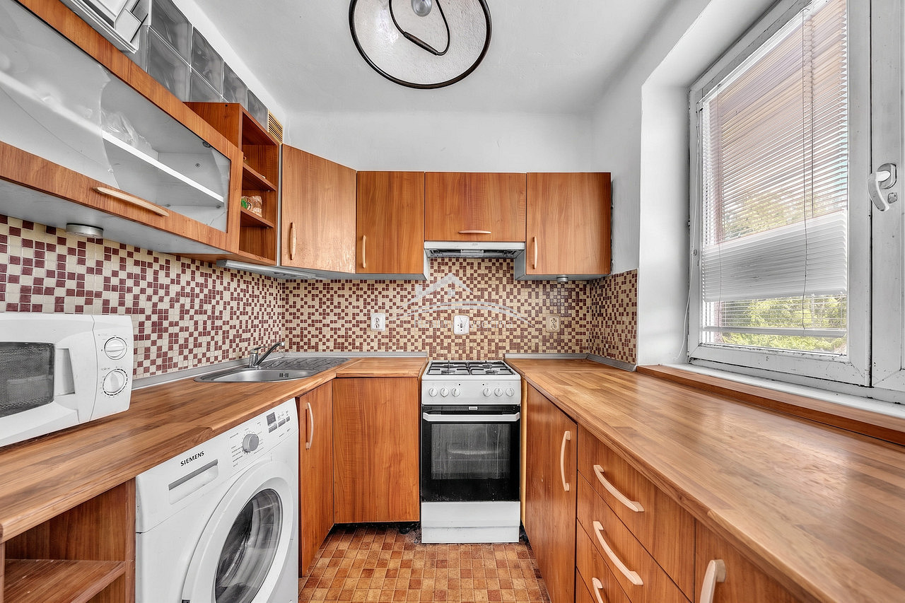 Prodej bytu 2+1 58 m² — photo 2