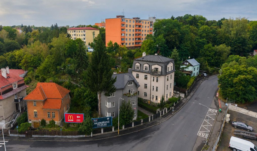 Prodej domu 521 m² s pozemkem 1 115 m², Karlovy Vary – náhled fotky 3