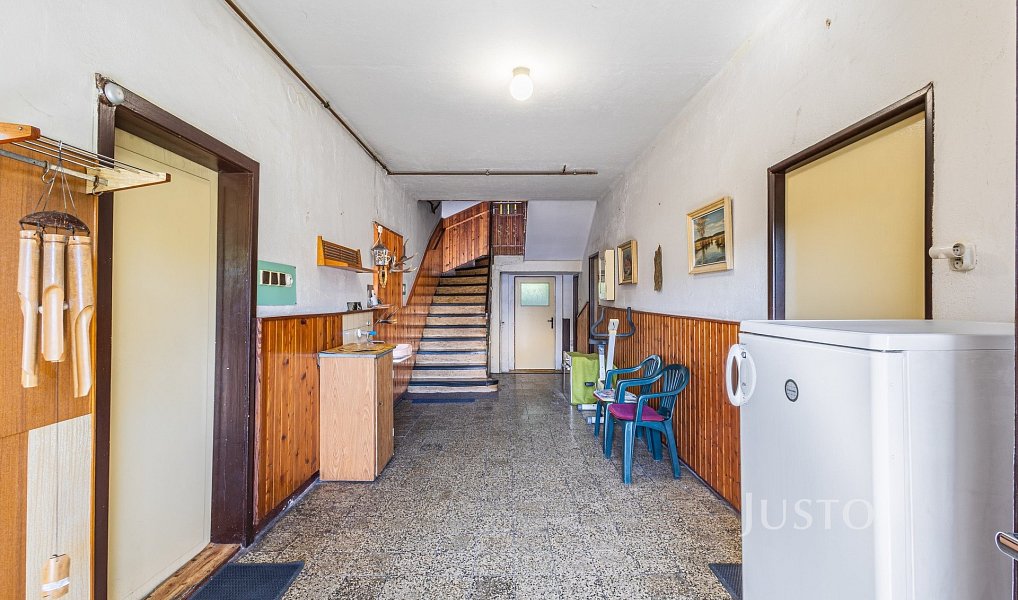 Prodej domu 203 m² s pozemkem 1 142 m², Plavy – náhled fotky 8