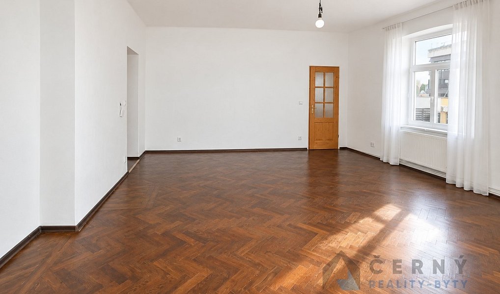 Pronájem bytu 3+1 110 m², Liberec – náhled fotky 4