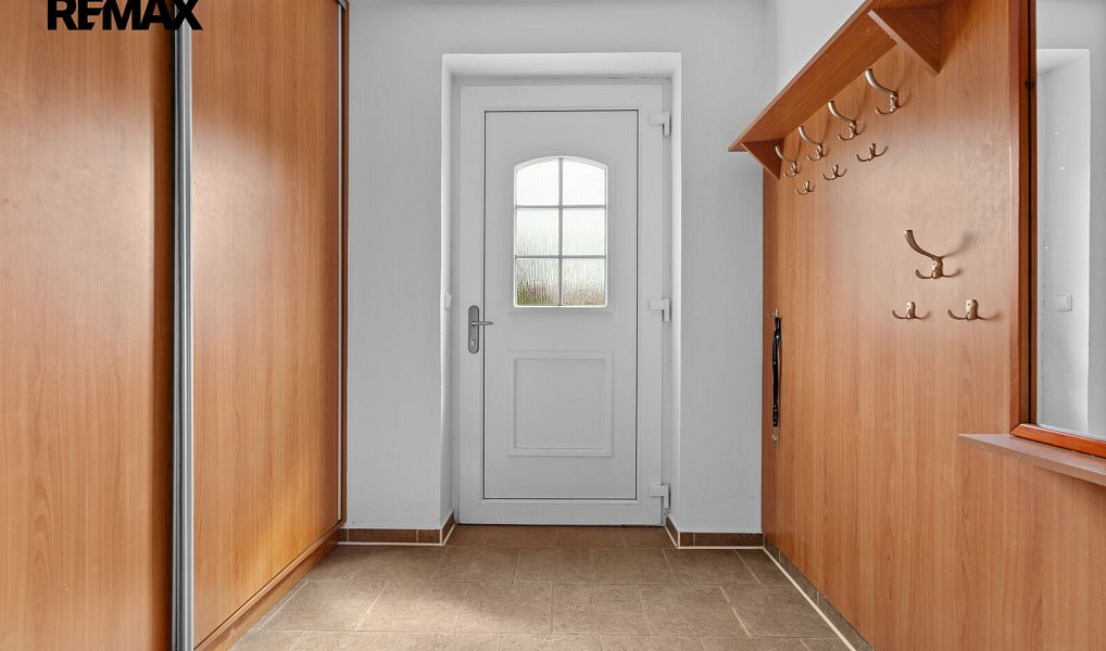 Prodej skladovacích prostor 1 050 m², Slatina – náhled fotky 26