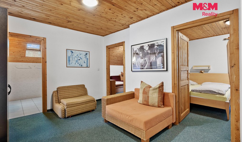 Prodej ubytovacího objektu 341 m², Harrachov – náhled fotky 16