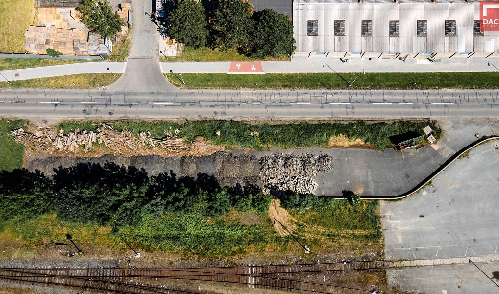 Prodej komerčního pozemku 1 842 m², Litovel – náhled fotky 2