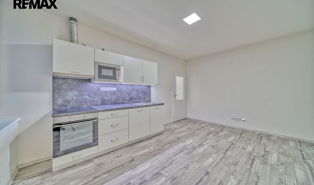 Pronájem bytu 2+kk 41 m², Chlumec nad Cidlinou – náhled fotky 5