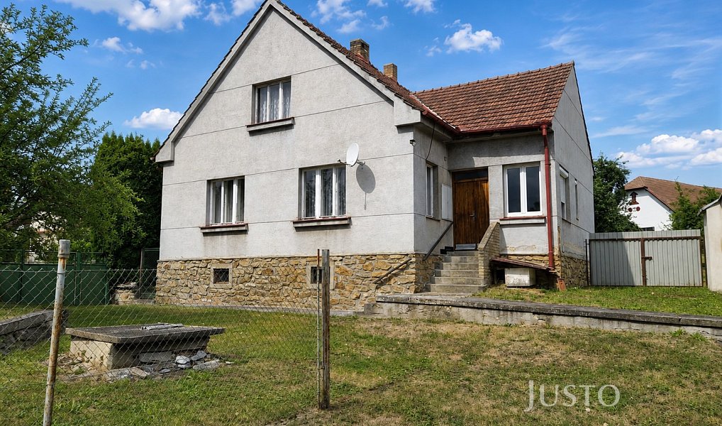 Prodej domu 514 m² s pozemkem 5 451 m², Bernartice – náhled fotky 17