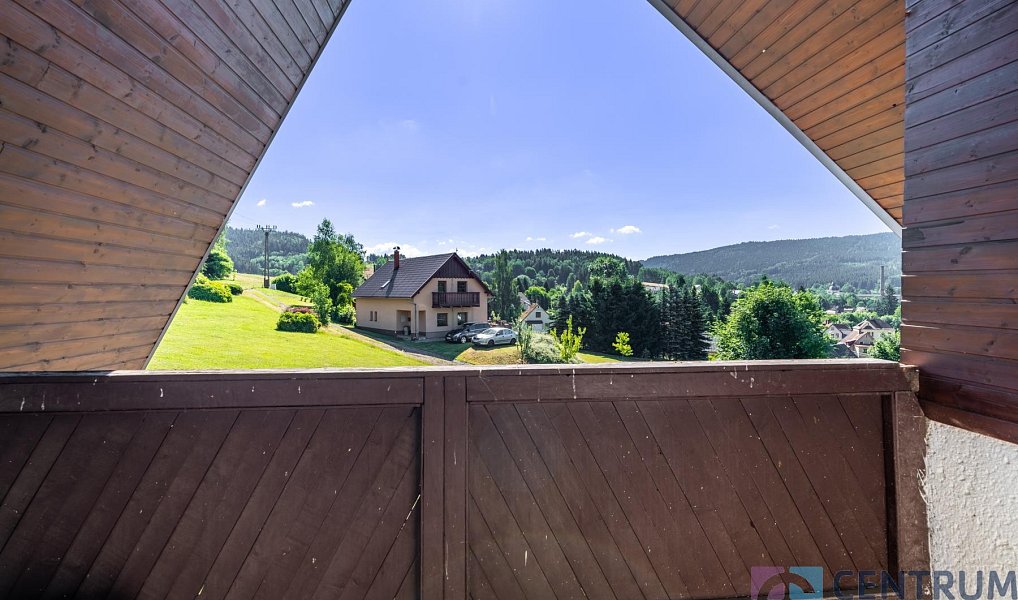 Prodej domu 244 m² s pozemkem 2 438 m², Tanvald – náhled fotky 9