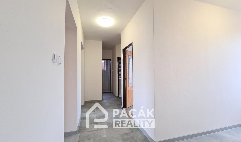 Pronájem domu 250 m² s pozemkem 424 m², Olomouc – náhled fotky 33