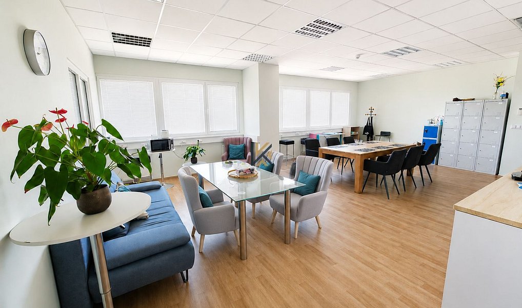 Pronájem skladovacích prostor 554 m², Praha – náhled fotky 3