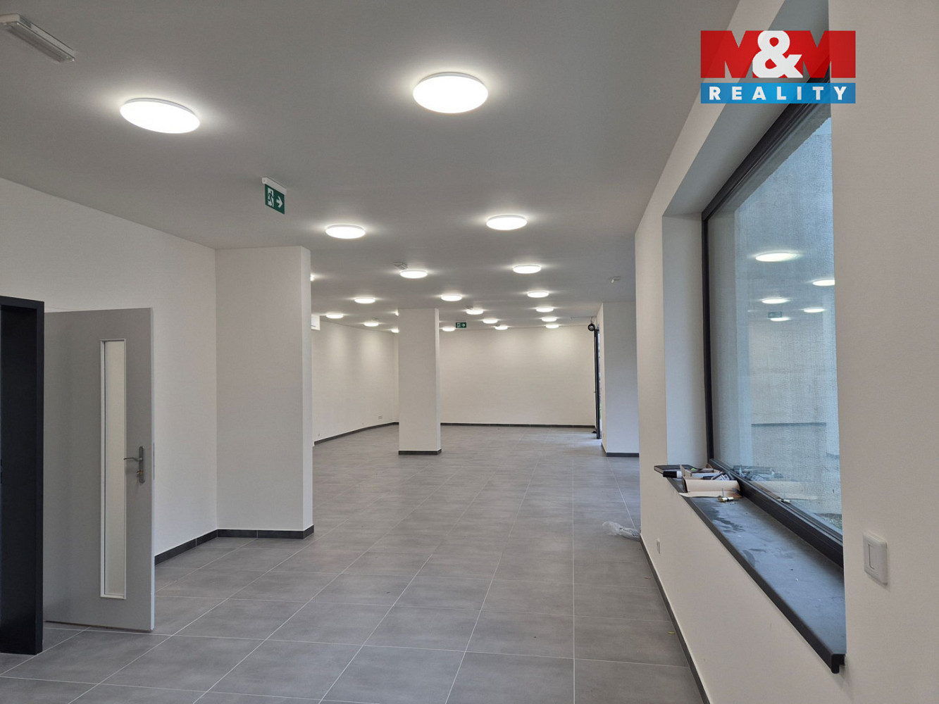 Pronájem obchodních prostor 128 m² — photo 5