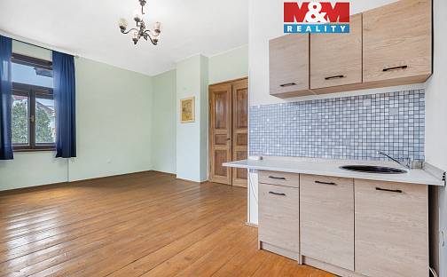 Pronájem bytu 1+kk 30 m², Dukelských hrdinů, Česká Kamenice, okres Děčín