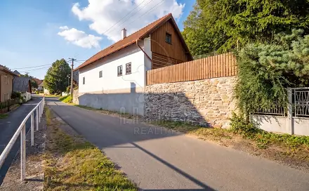 Prodej domu 79 m² s pozemkem 253 m², Pod farou, Stříbrná Skalice, okres Praha-východ