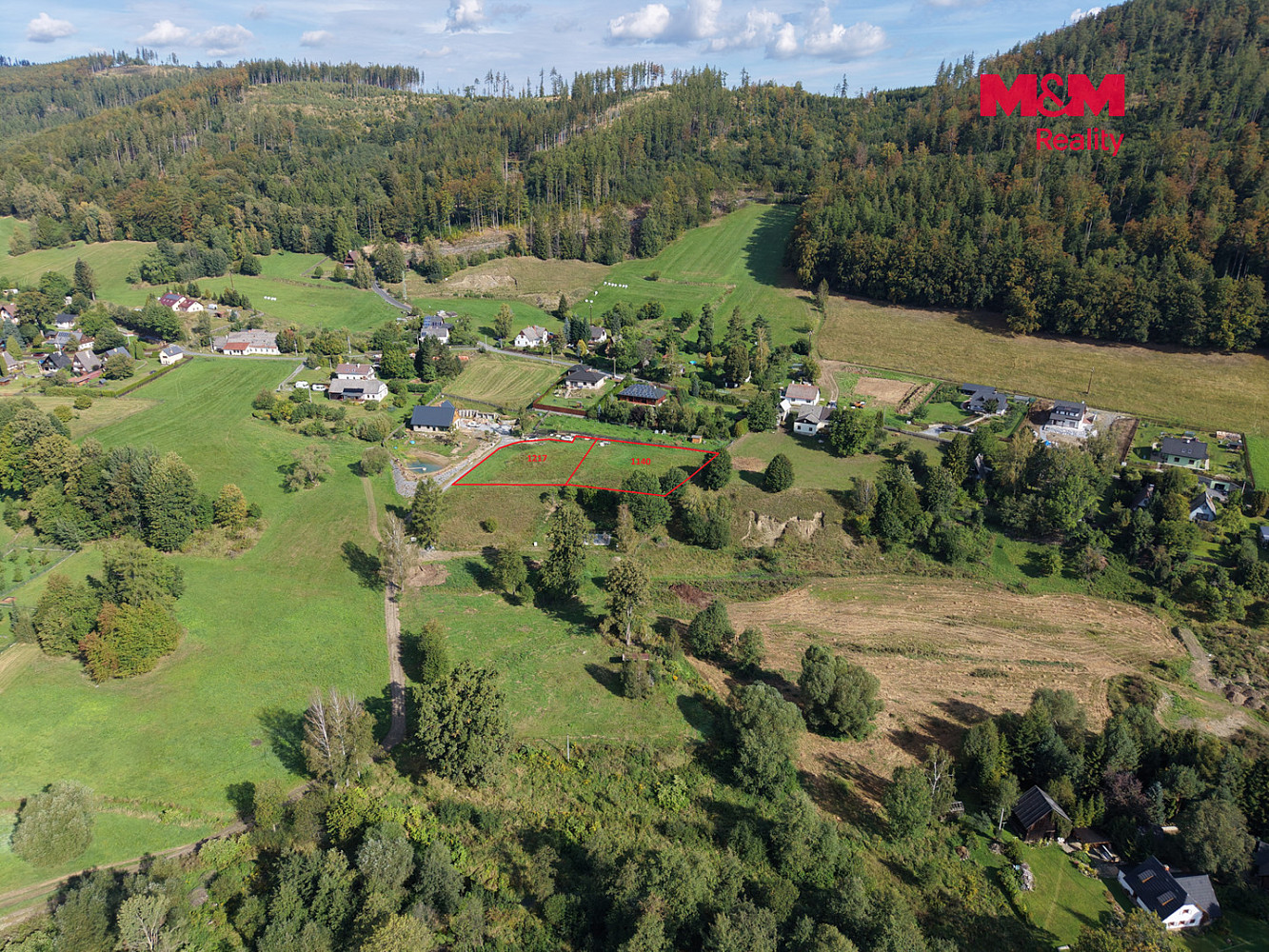 Prodej stavebního pozemku 1 217 m² – fotografie 4