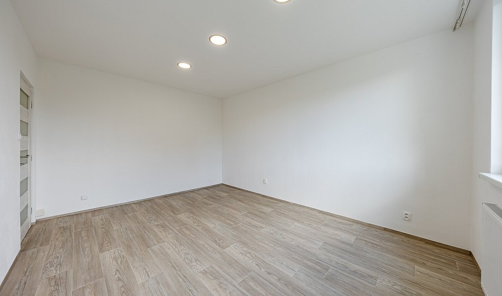 Pronájem bytu 2+1 50 m², Kněžpole – náhled fotky 6