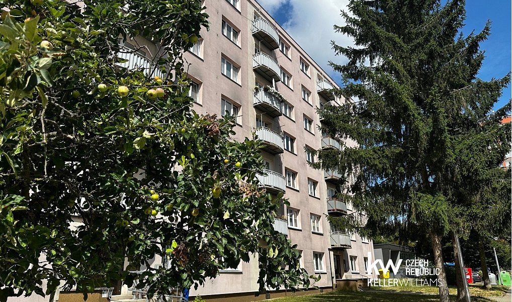 Prodej bytu 1+1 40 m², Kladno – náhled fotky 14