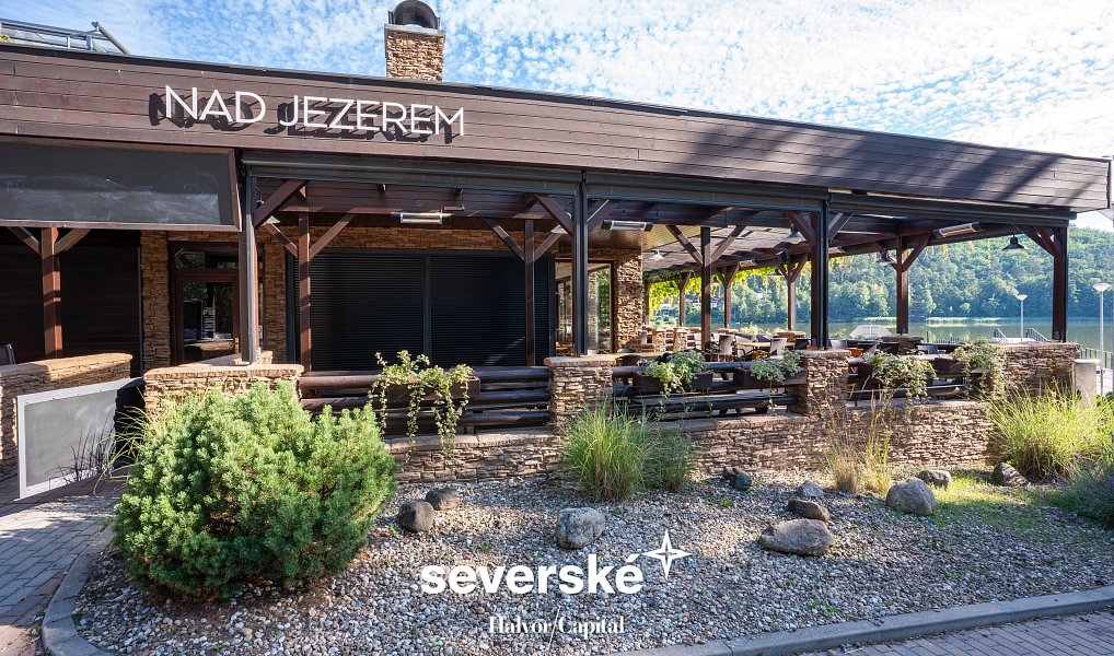 Prodej restaurace 290 m², Doksy – fotka 1 z 22