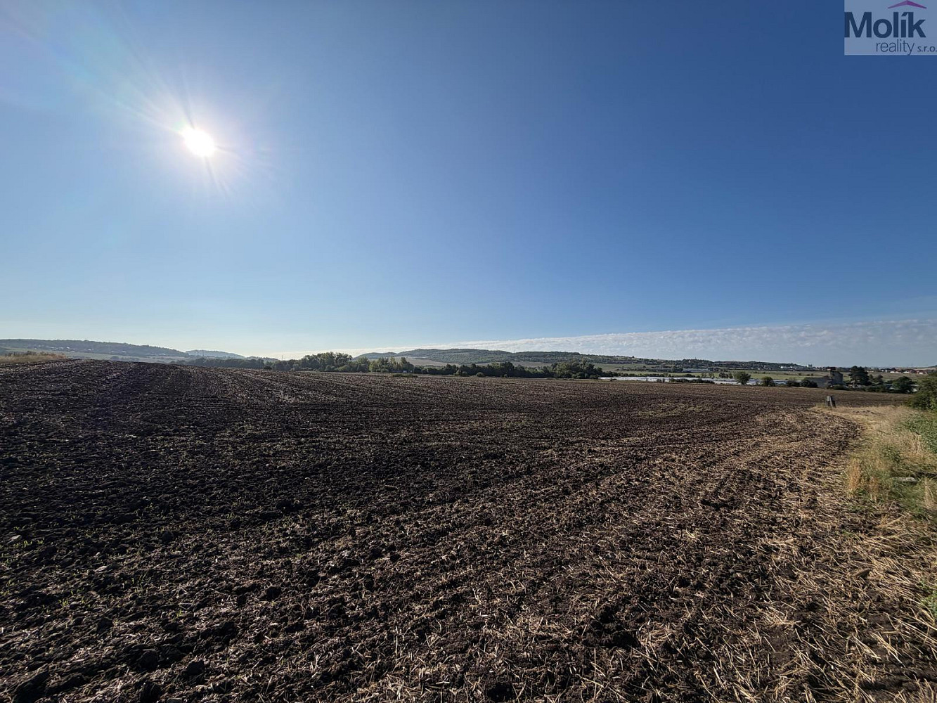 Prodej pole 3 788 821 m²