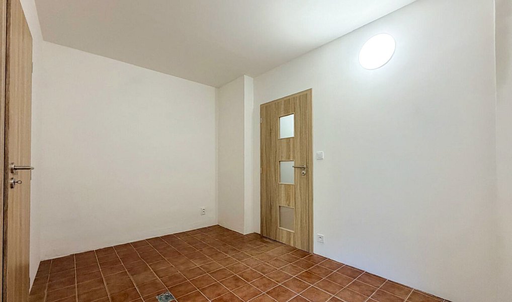 Pronájem bytu 2+kk 40 m², Sokolov – náhled fotky 16