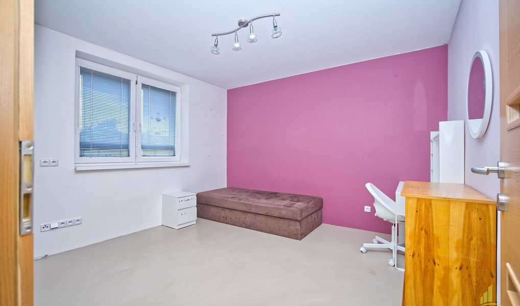 Prodej domu 231 m² s pozemkem 794 m², Velké Bílovice – náhled fotky 5