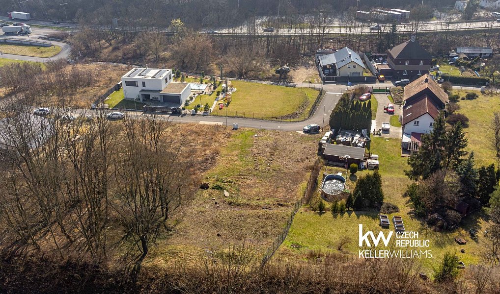Prodej stavebního pozemku 1 095 m², Teplice – náhled fotky 9