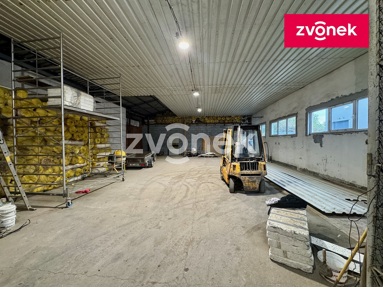 Pronájem skladovacích prostor 220 m² – fotografie 3