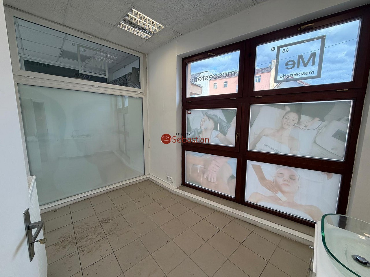 Pronájem kanceláře 66 m² – fotografie 5