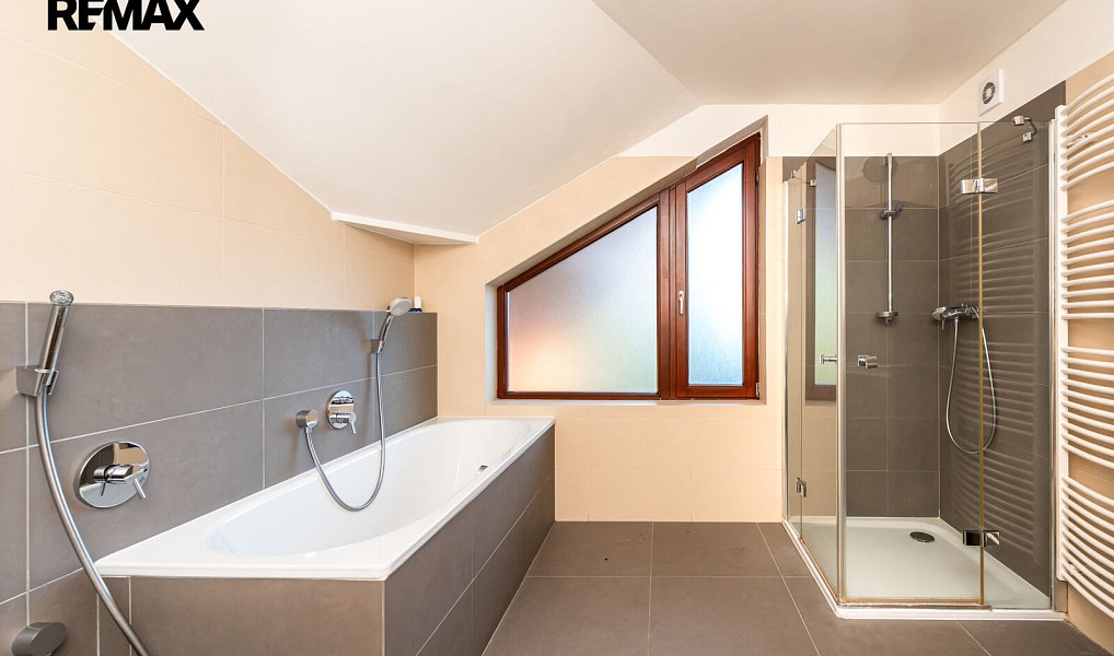 Prodej domu 223 m² s pozemkem 1 011 m², Brandýs nad Labem-Stará Boleslav – náhled fotky 11