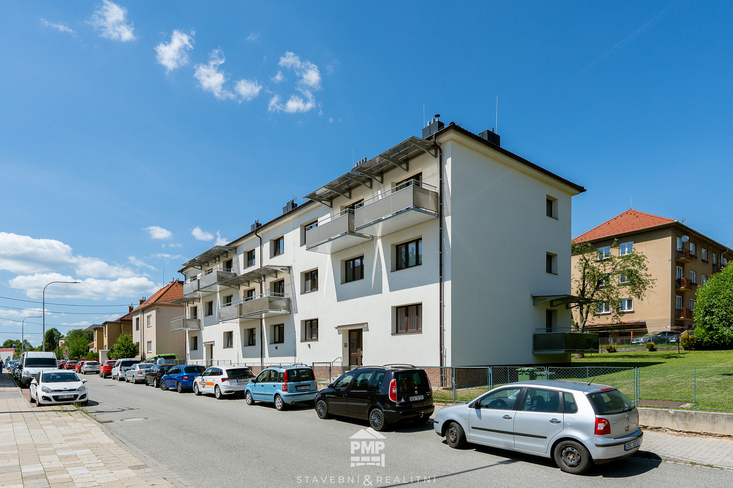 Prodej bytu 2+1 56 m² — photo 2