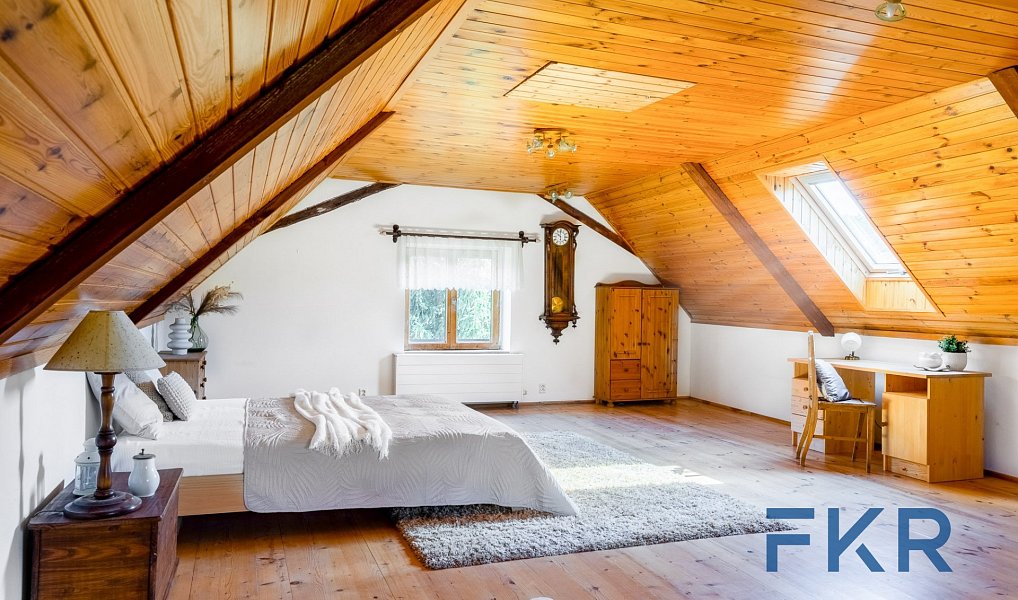 Prodej domu 190 m² s pozemkem 2 846 m², Kouřim – náhled fotky 16