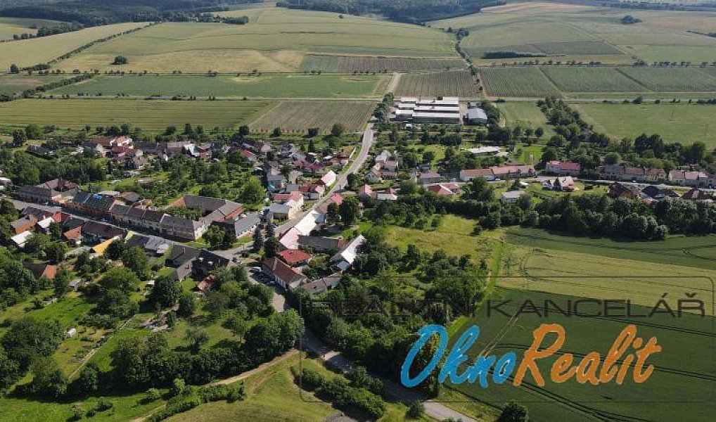 Prodej stavebního pozemku 573 m², Čechy – náhled fotky 2