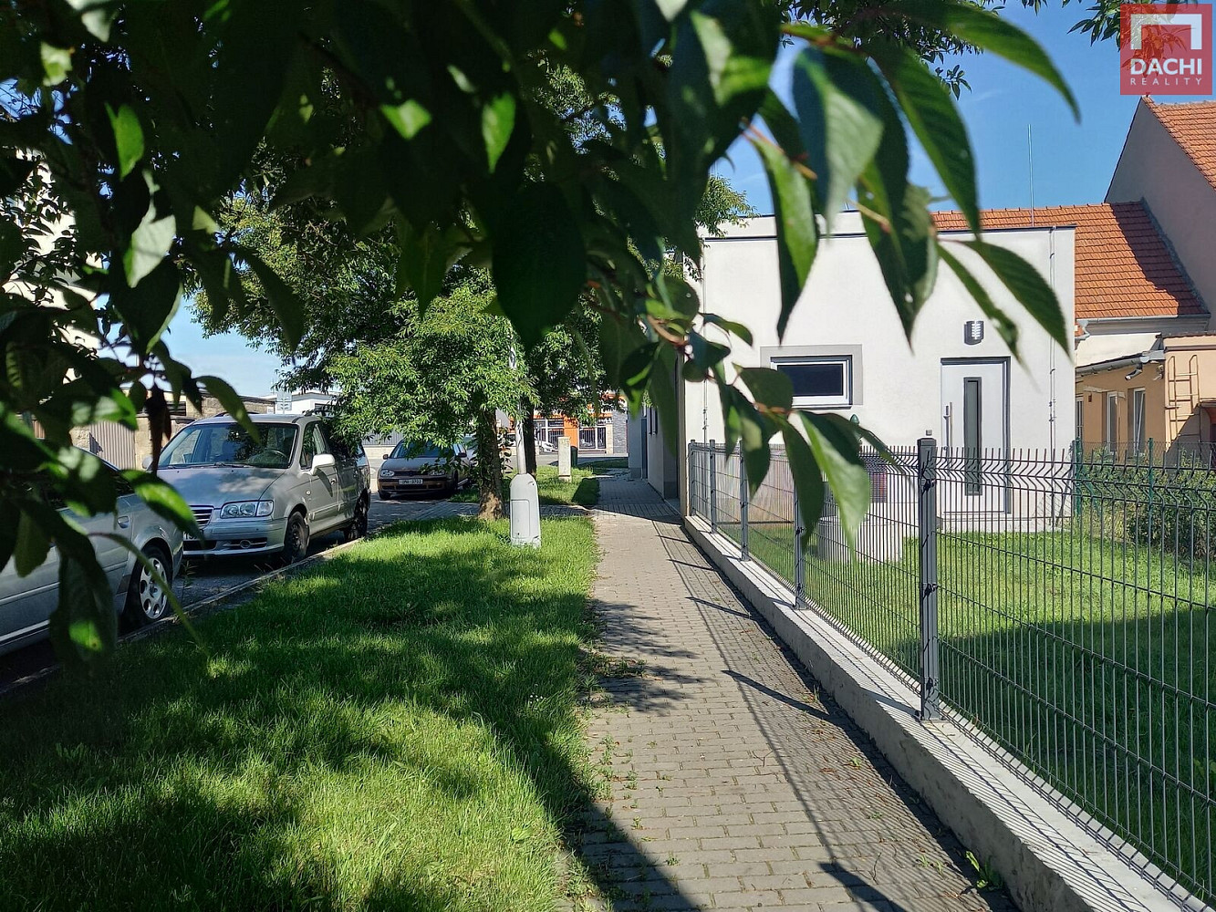 Prodej domu 174 m² s pozemkem 235 m² – fotografie 3