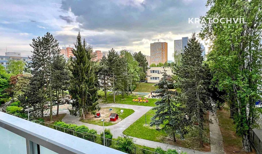 Prodej bytu 3+kk 84 m², Praha – náhled fotky 12