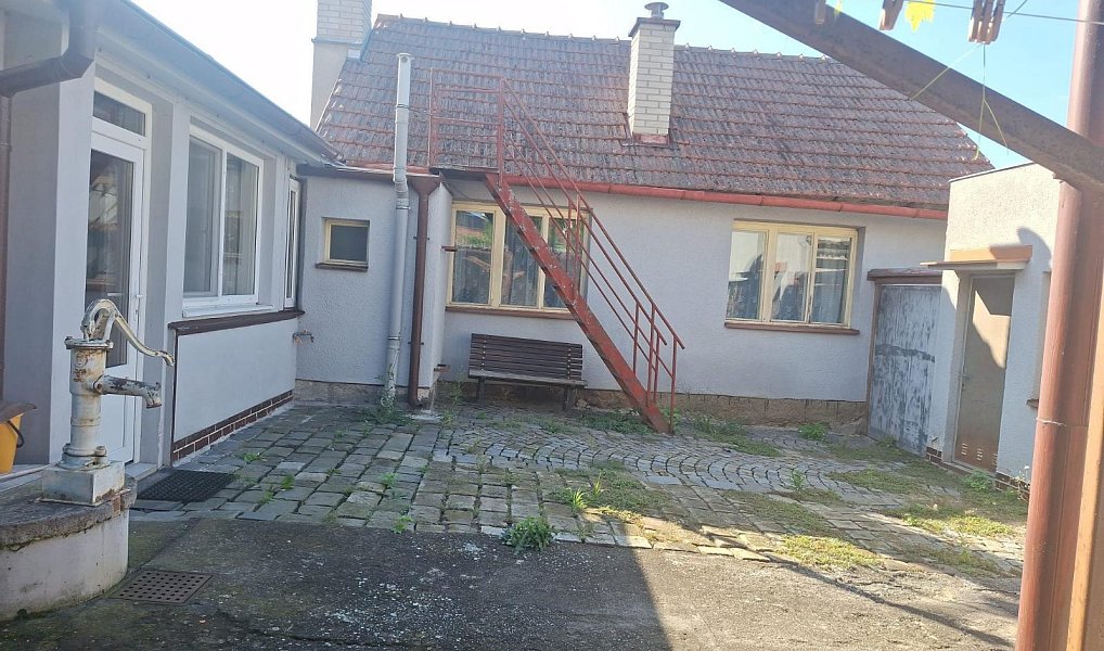 Prodej domu 110 m² s pozemkem 832 m², Dražovice – náhled fotky 12