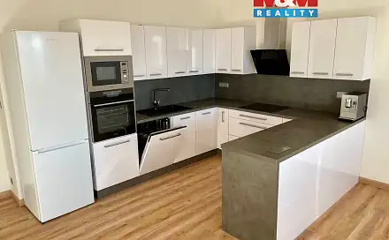 Pronájem bytu 2+kk 75 m²