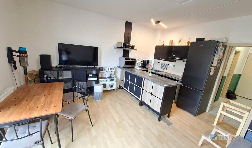 Prodej bytu 2+kk 57 m², Jesenice – náhled fotky 4