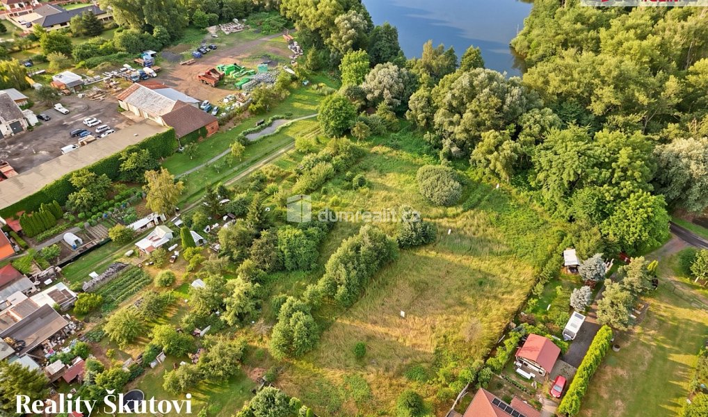 Prodej stavebního pozemku 902 m², Chabařovice – náhled fotky 22
