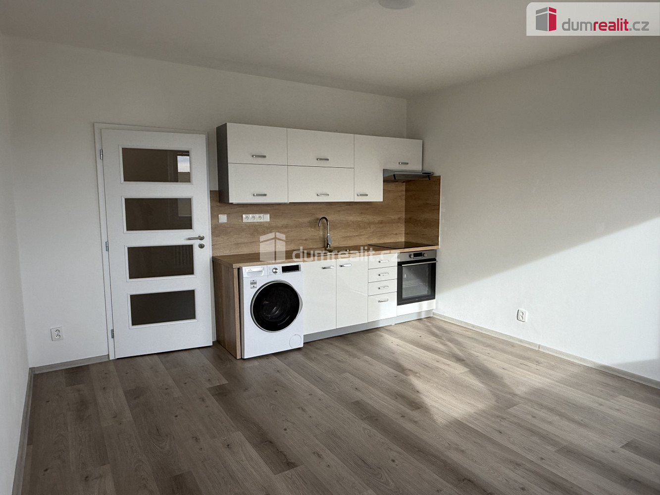 Pronájem bytu 2+kk 40 m² — photo 4