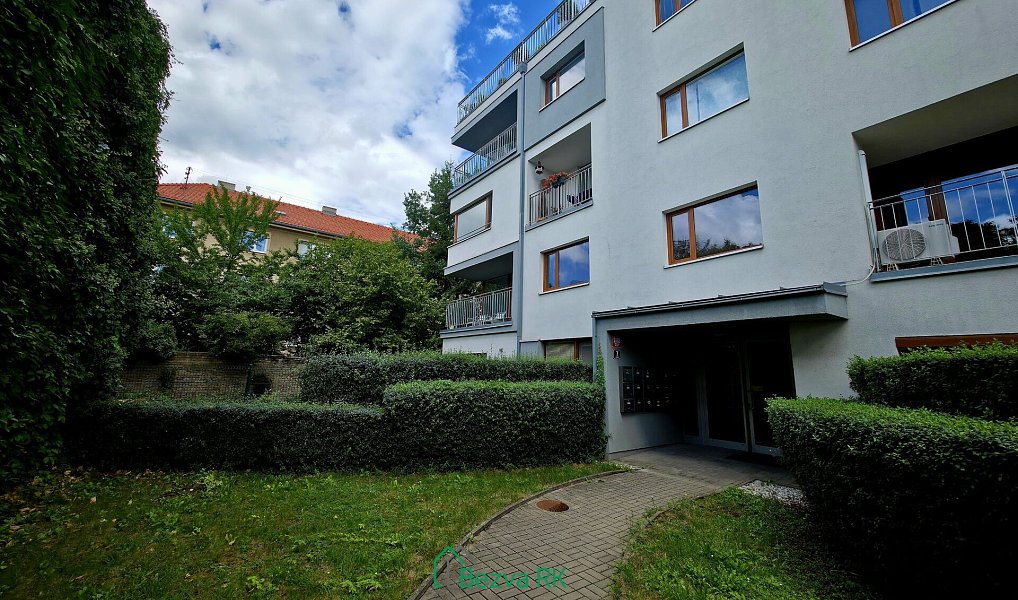 Prodej bytu 3+kk 71 m², Praha – náhled fotky 24