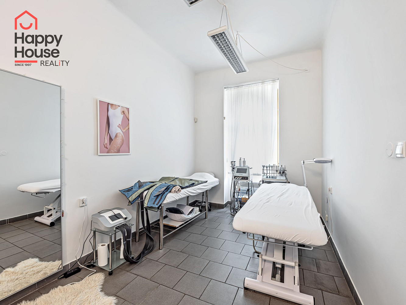 Pronájem obchodních prostor 110 m² – fotografie 5