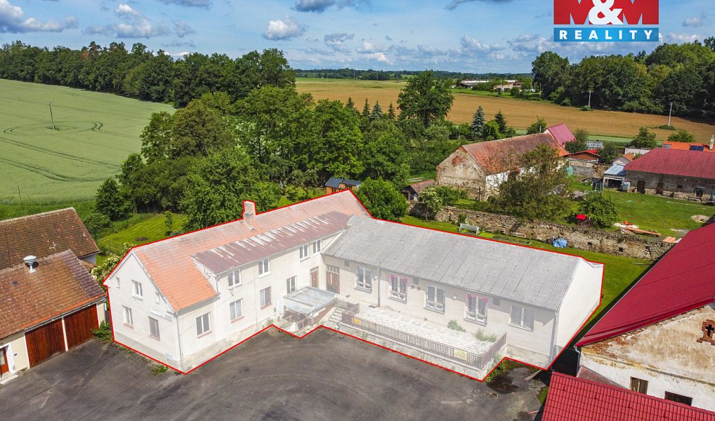 Prodej restaurace 872 m², Vodňany – náhled fotky 2