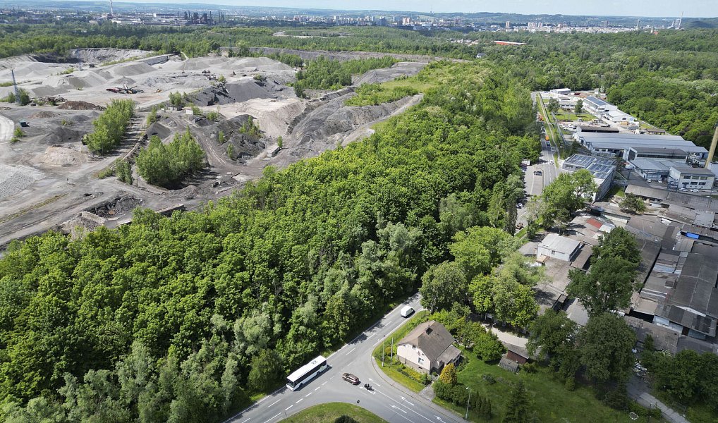 Prodej komerčního pozemku 1 767 m², Ostrava – náhled fotky 9