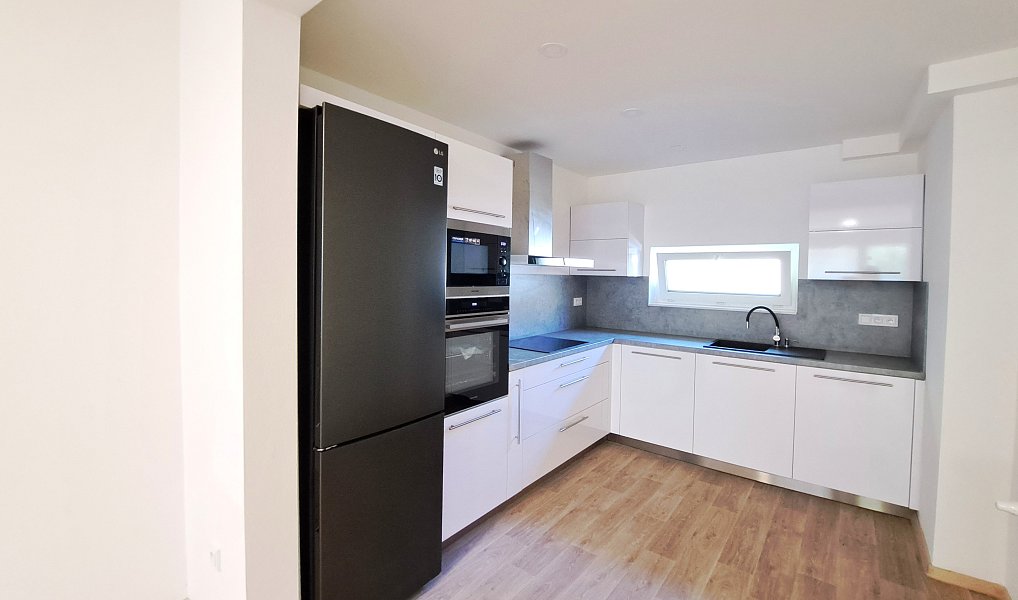 Prodej domu 230 m² s pozemkem 1 280 m², Podhradí – náhled fotky 5