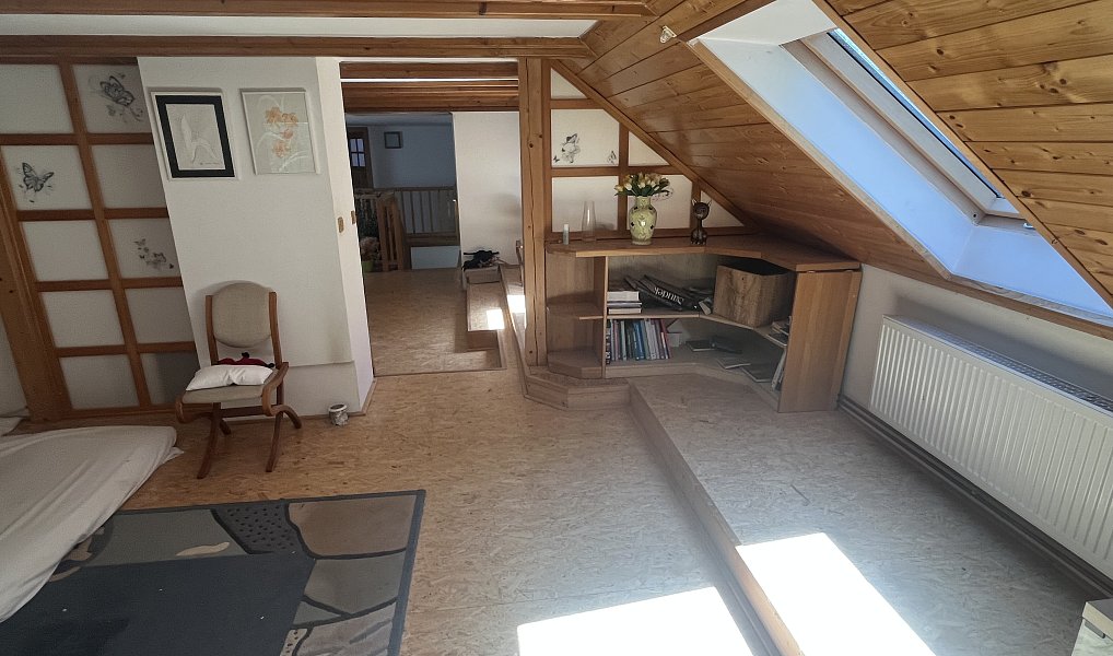 Prodej chalupy 200 m², Bousín – náhled fotky 33