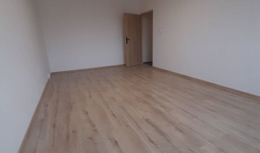 Prodej bytu 1+1 40 m², Loket – náhled fotky 5