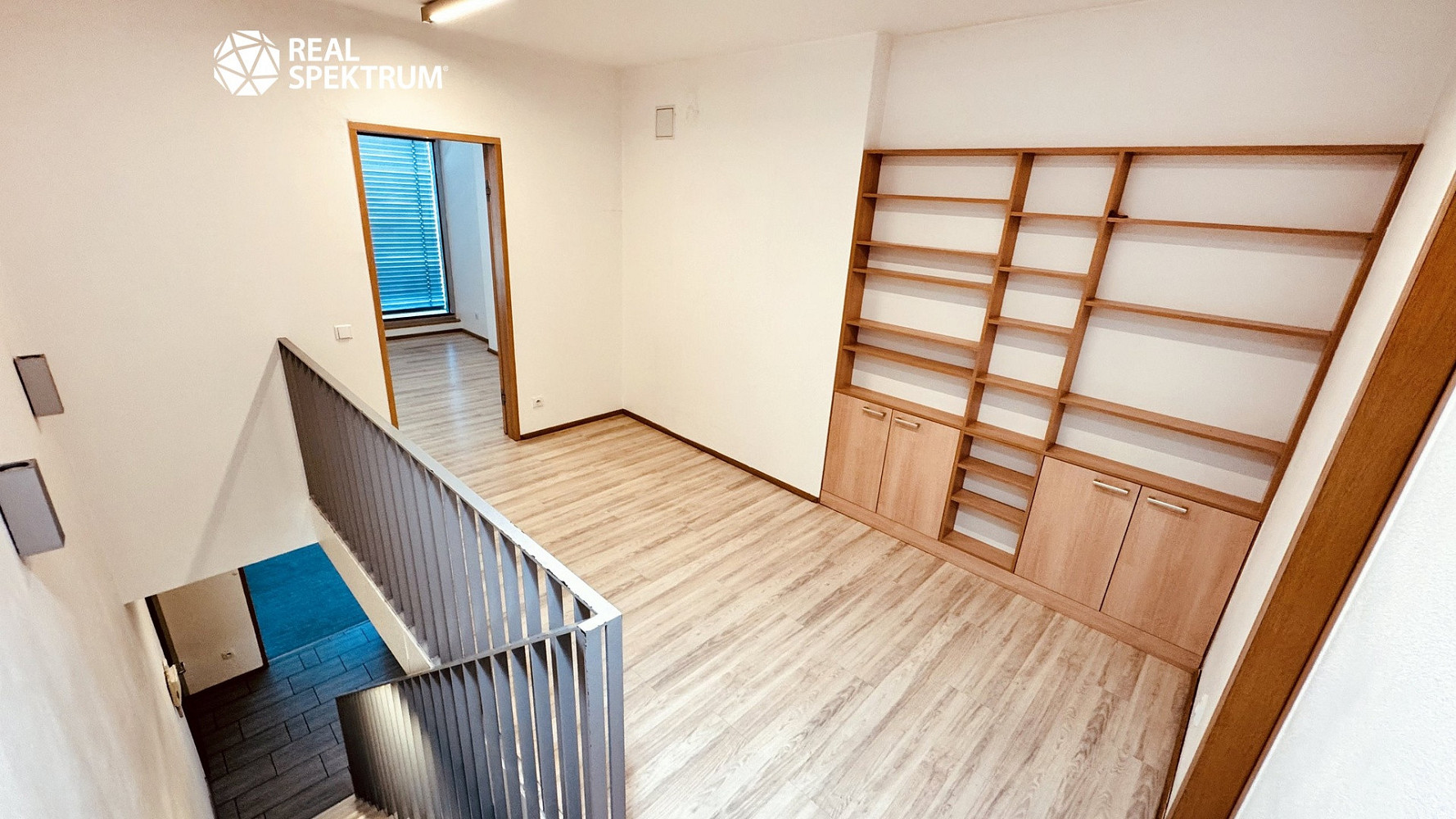 Pronájem kanceláře 125 m² — photo 5