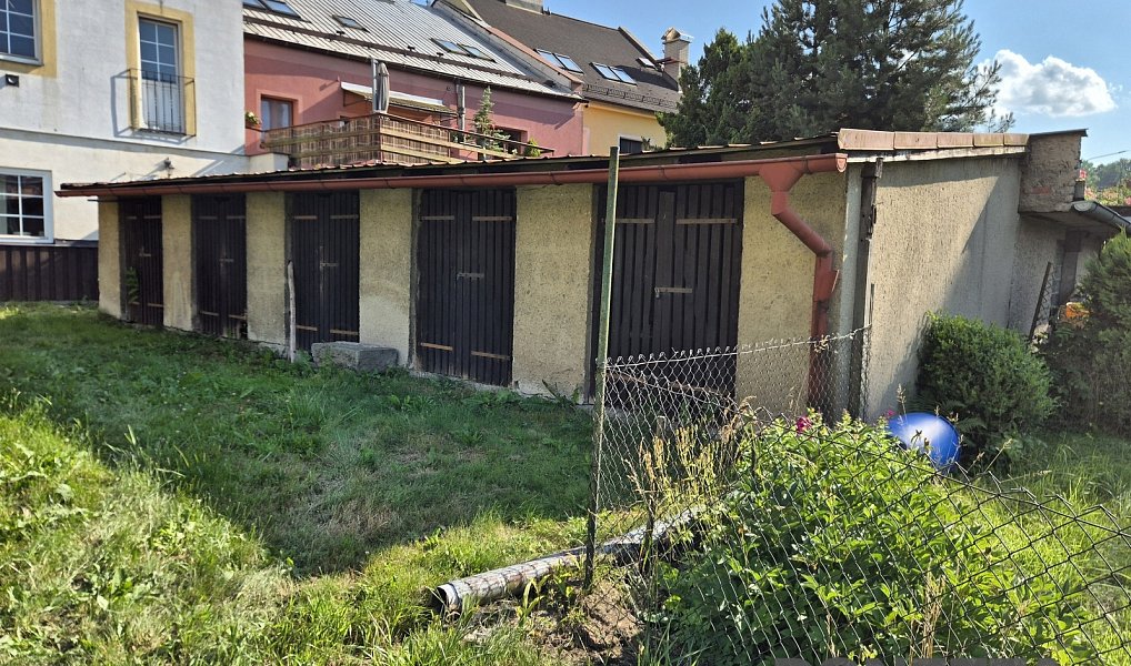 Prodej nájemního domu, činžáku 600 m², Police nad Metují – náhled fotky 2