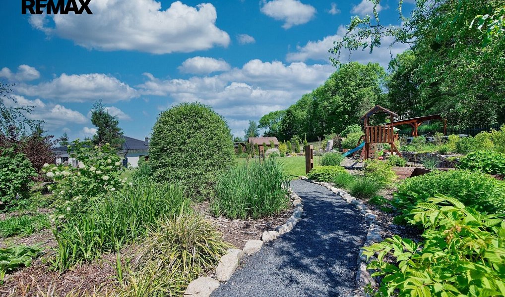 Prodej domu 107 m² s pozemkem 1 774 m², Stružná – náhled fotky 32